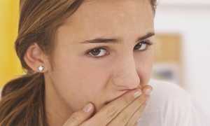 Чем лечить горечь во рту: медикаменты и народные средства