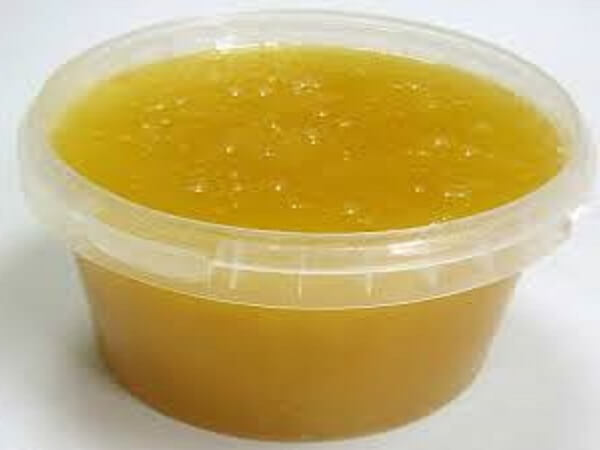 Мед с живицей в пластиковой банке Мед с живицей - фото