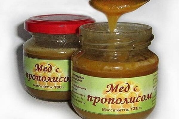Мед с прополисом в банках по 130 грамм Мед с прополисом - фото