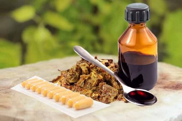 Настойка прополиса на спирту - фото