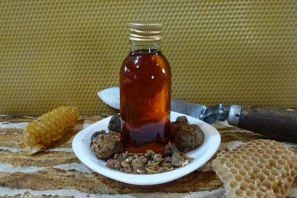 Прополисная настойка на спирту Как принимать настойку прополиса