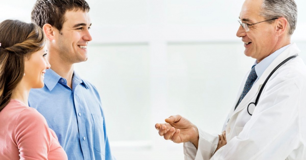 doctor-family-consult.jpg doctor-family-consult.jpg