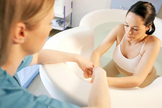 Роды в воде